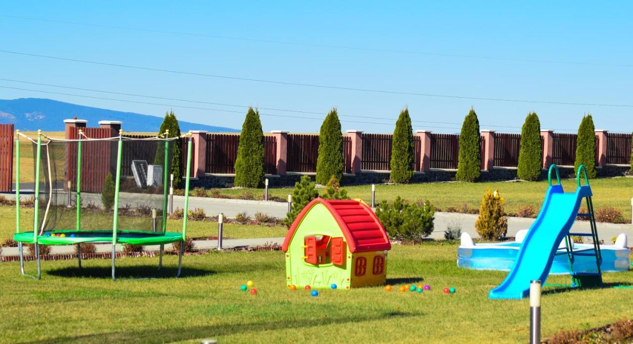 Sanderson Apartments Miercurea Ciuc Luaran gambar